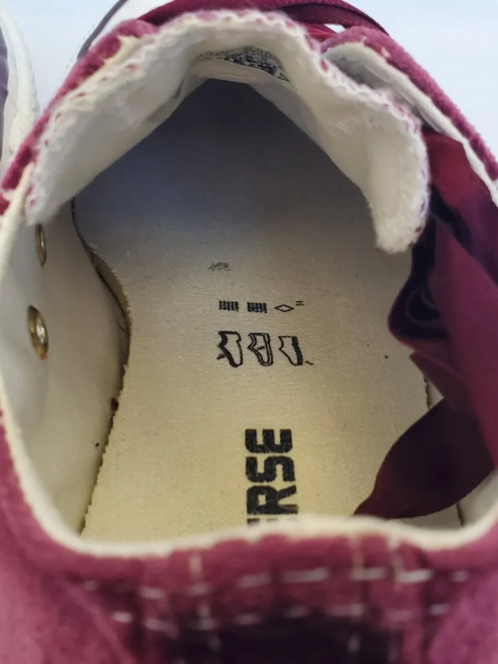 Converse limited edition
